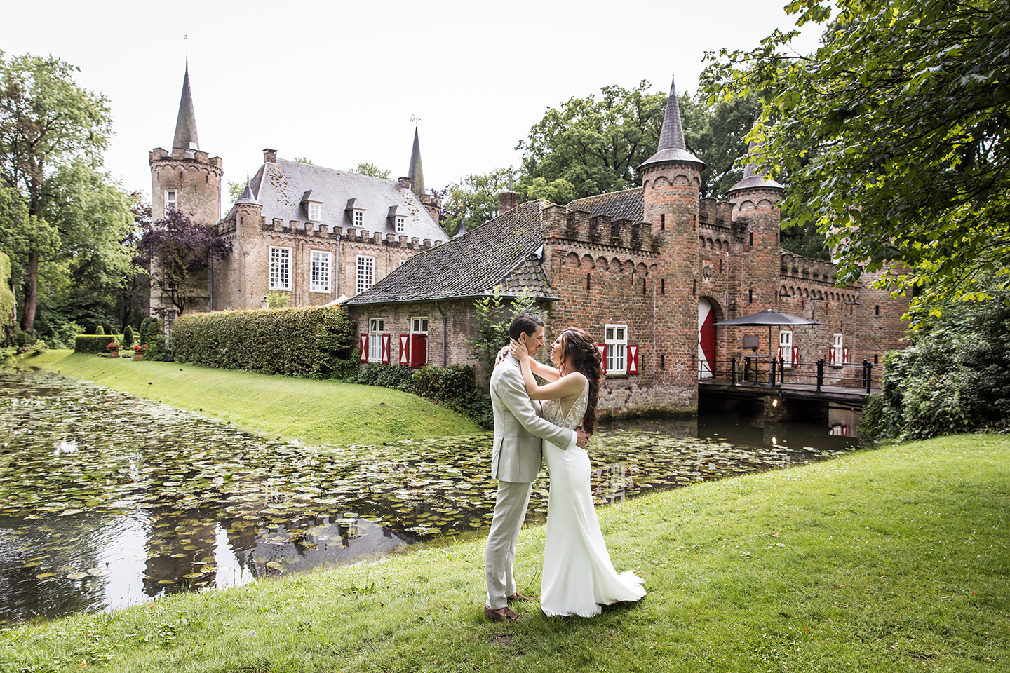 Bruidsfotografie bij Kasteel Henkenshage