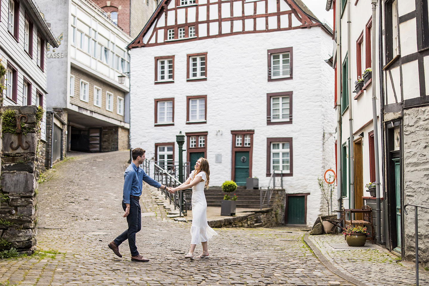 Fun engagement shoot in Monschau, Germany